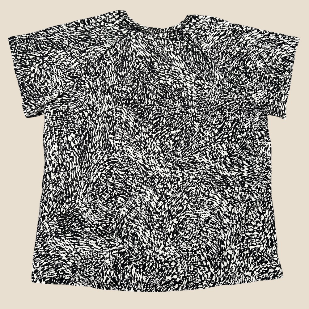 Athleta T-Shirt Womens L Black White Ultimate Train Printed Tee Raglan Active - Picture 2 of 6